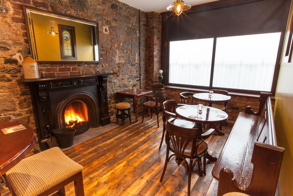 The Rostrevor Inn Exterior photo